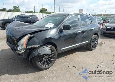 2014 Nissan Rogue Select S z USA, uszkodzony, nr VIN JN8AS5MT2EW625282